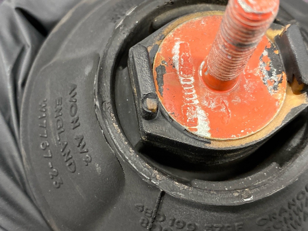 Подушка двигателя, 3132 рублей, Красноярск