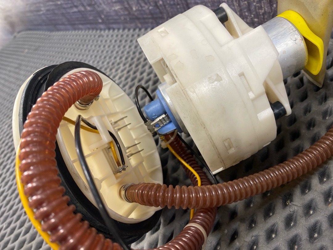 Бензонасос, 4992 рублей, Красноярск