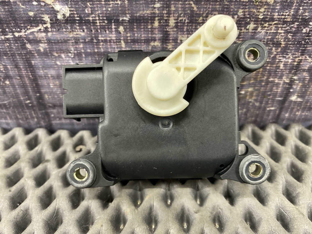 Мотор заслонки печки, 1116 рублей, Красноярск