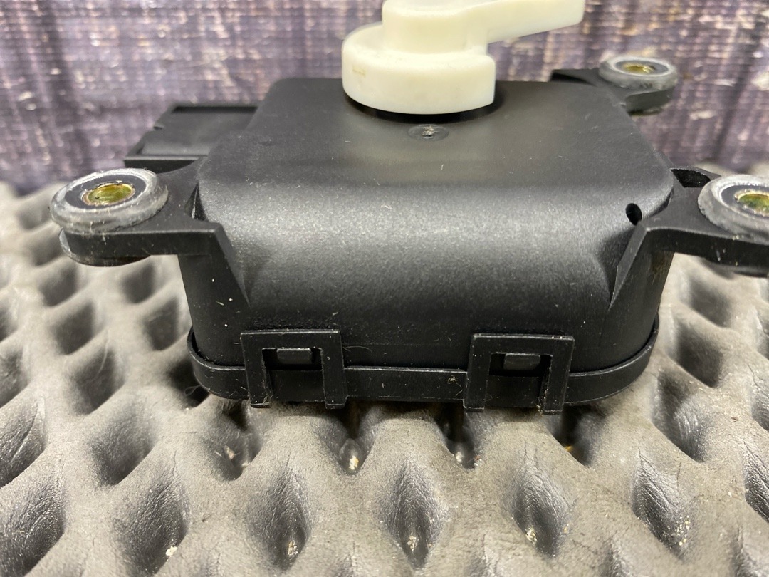 Мотор заслонки печки, 1116 рублей, Красноярск