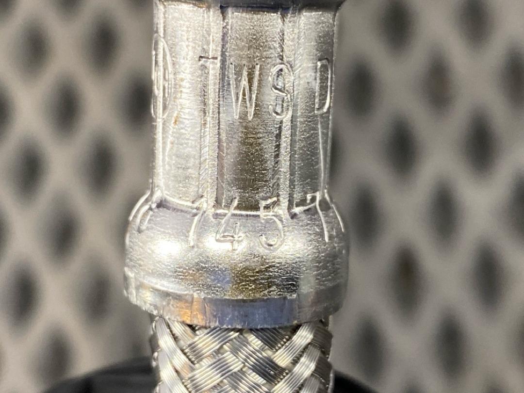 Шланг масляный, 2016 рублей, Красноярск