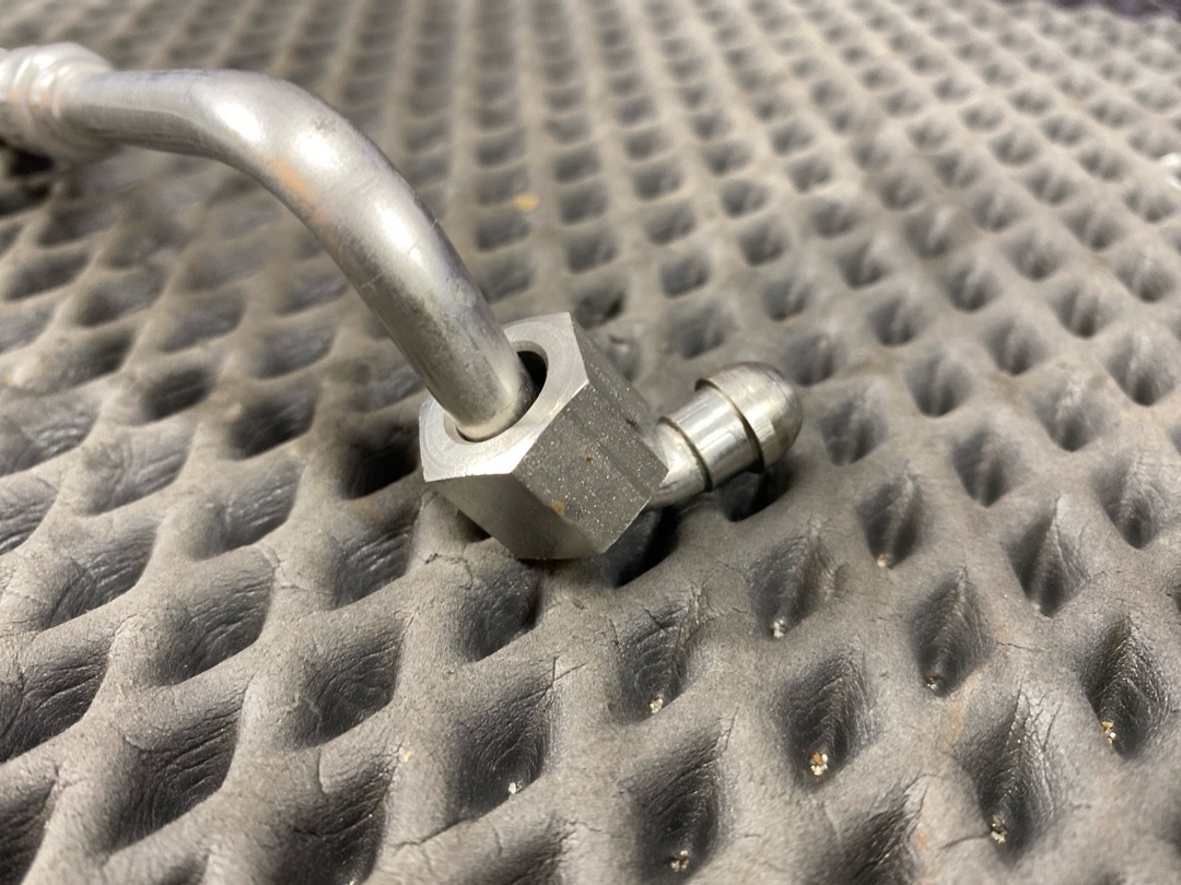 Шланг масляный, 2016 рублей, Красноярск