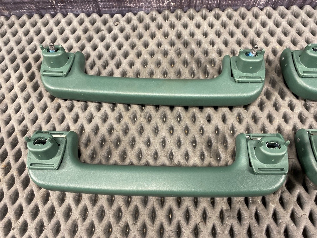 Потолочная ручка, 522 рублей, Красноярск