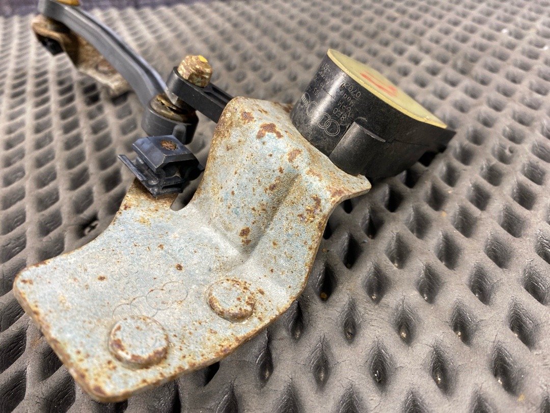 Датчик уровня подвески, 5784 рублей, Красноярск