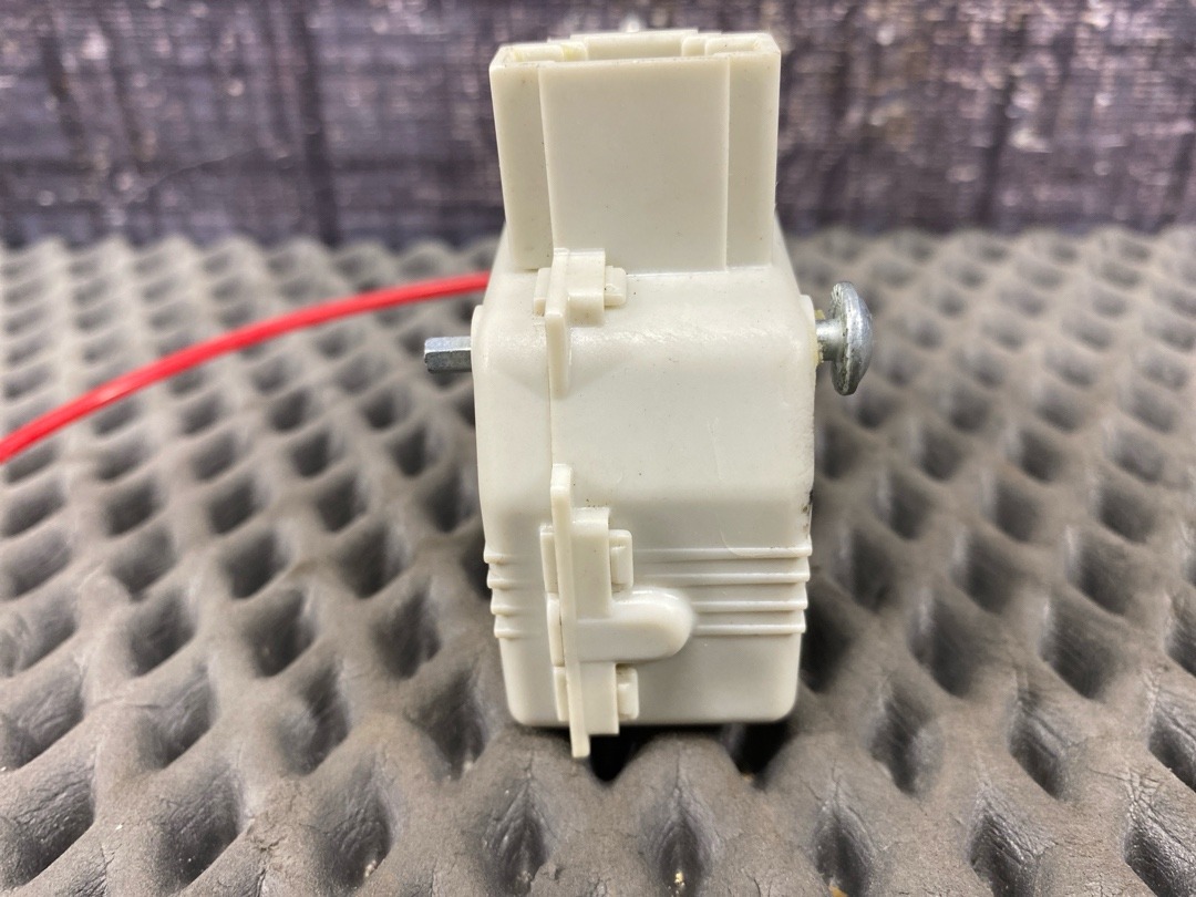 Замок лючка бензобака, 444 рублей, Красноярск