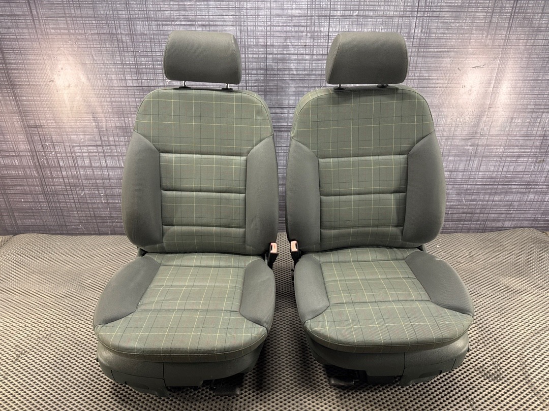 Комплект сидений, 34760 рублей, Красноярск