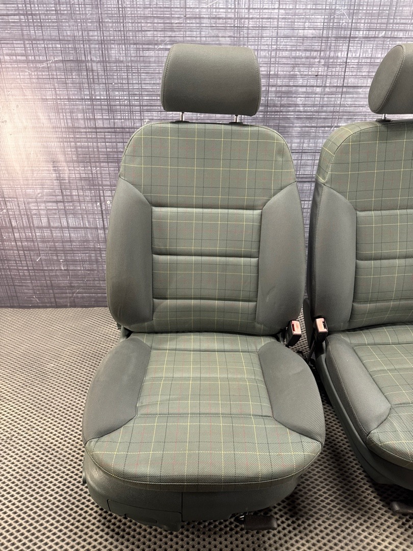 Комплект сидений, 34760 рублей, Красноярск