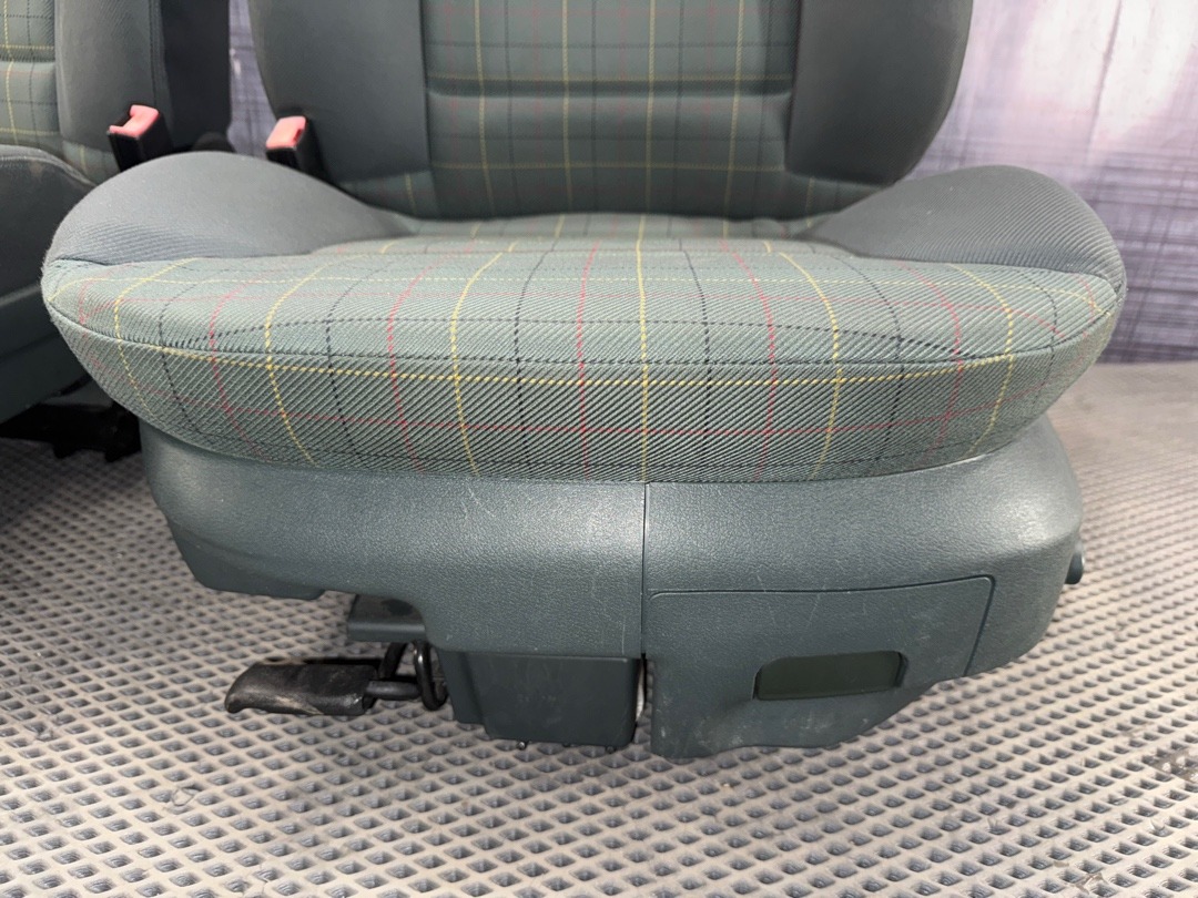 Комплект сидений, 34760 рублей, Красноярск