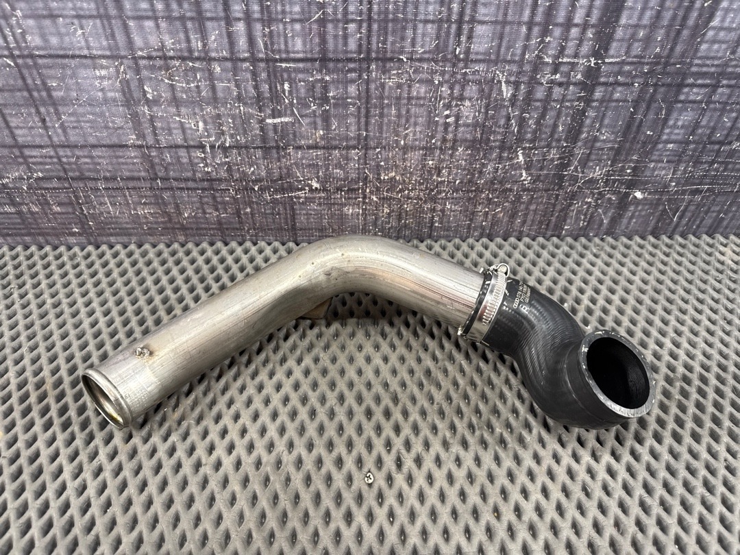 Патрубок интеркуллера, 834 рублей, Красноярск