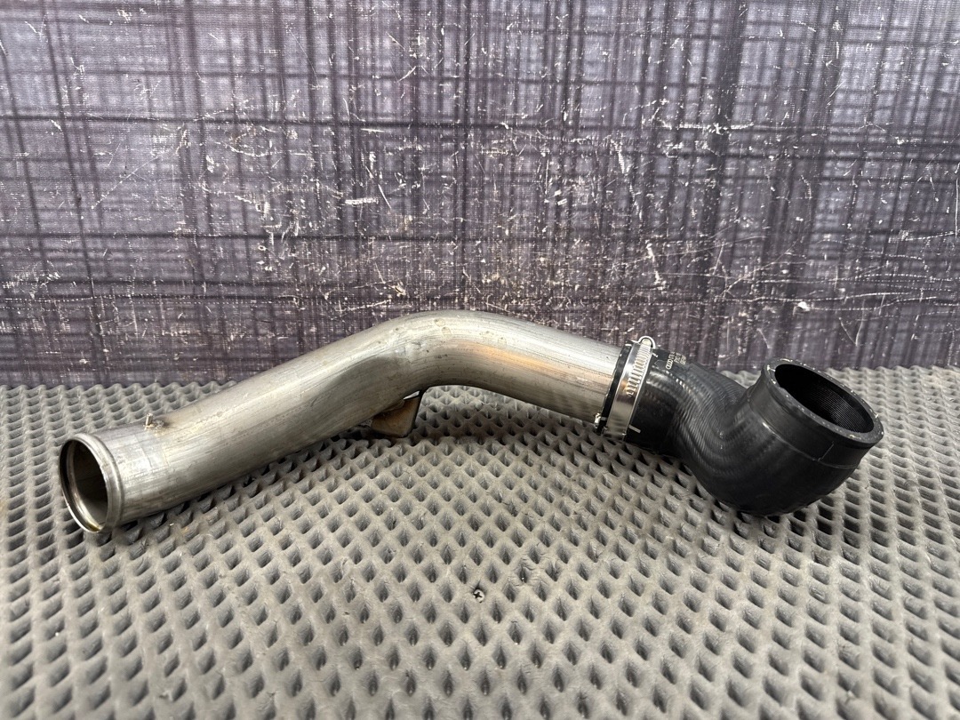 Патрубок интеркуллера, 834 рублей, Красноярск