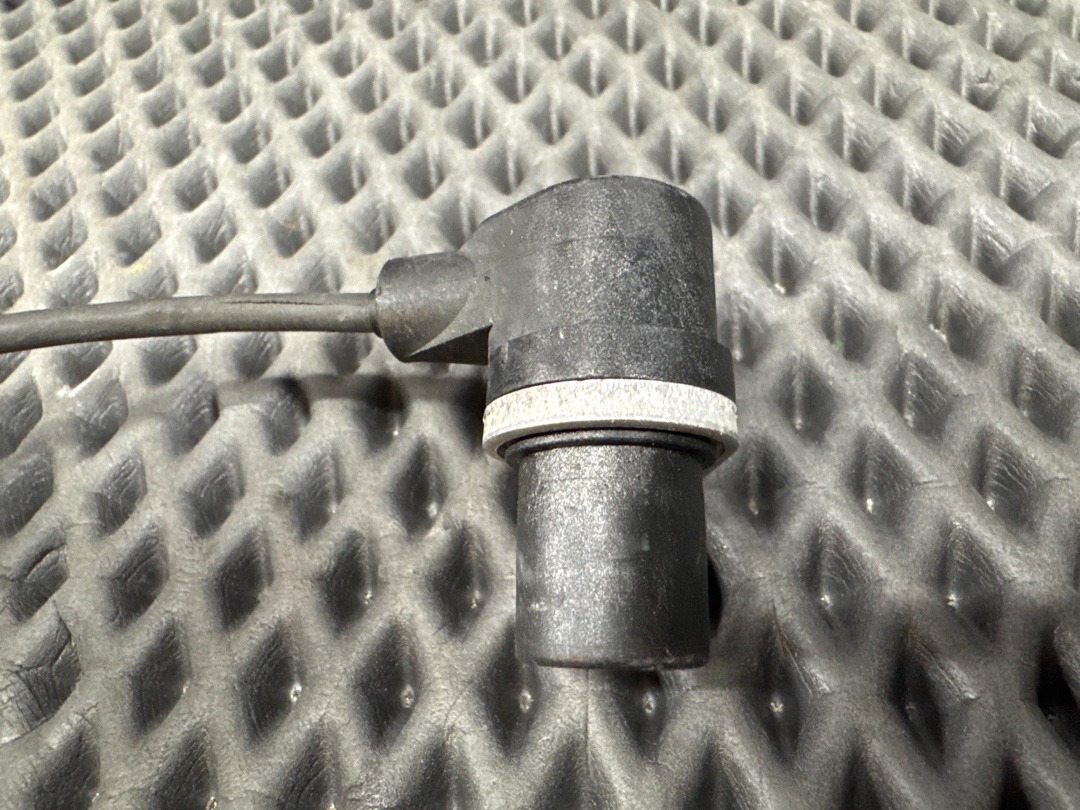 Датчик коленвала, 1608 рублей, Красноярск