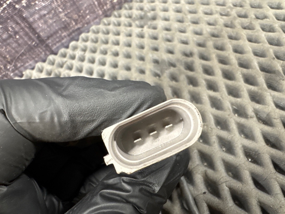 Датчик коленвала, 1608 рублей, Красноярск