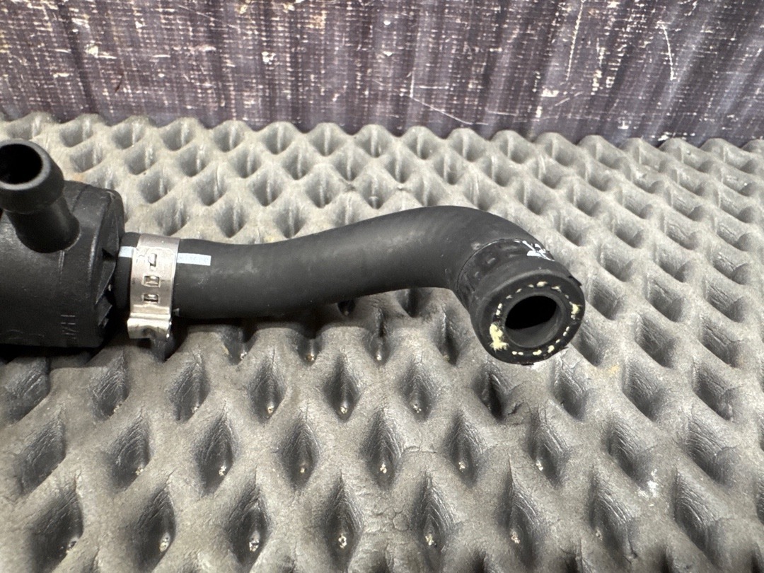 Клапан вентиляции топливного бака, 1956 рублей, Красноярск