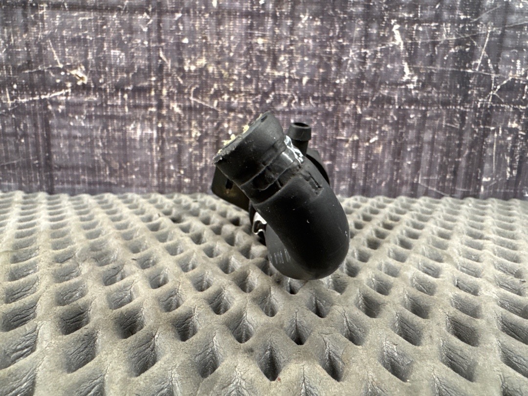 Клапан вентиляции топливного бака, 1956 рублей, Красноярск