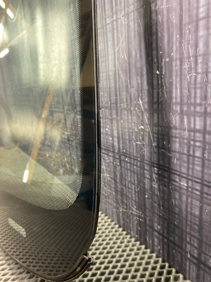 Стекло лобовое, 8040 рублей, Красноярск