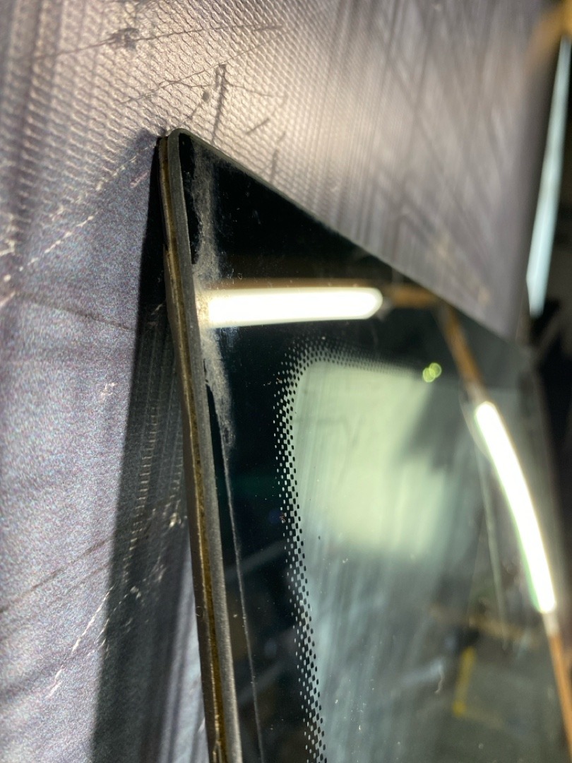 Стекло лобовое, 8040 рублей, Красноярск