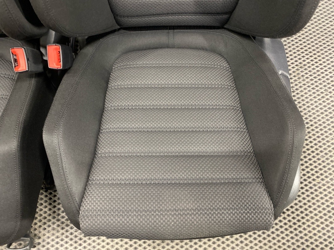 Комплект сидений, 34780 рублей, Красноярск