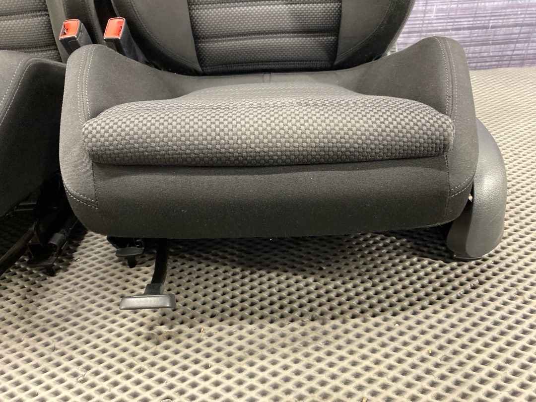 Комплект сидений, 34780 рублей, Красноярск