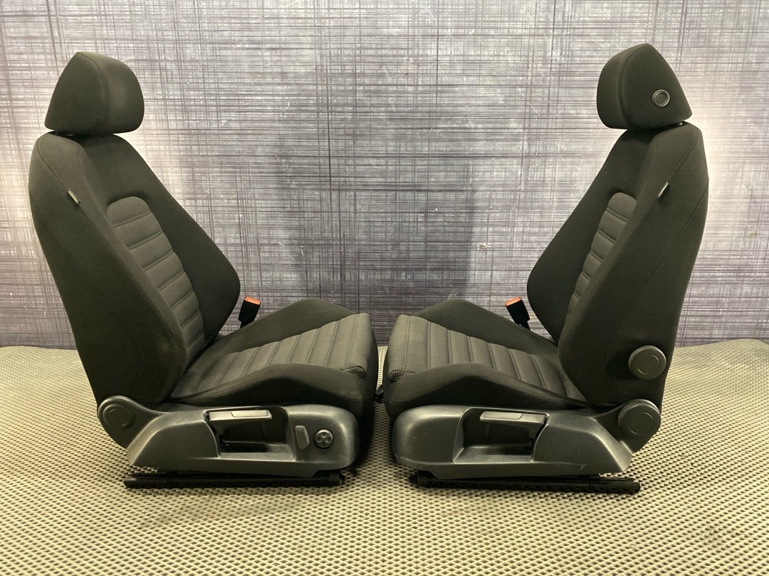 Комплект сидений, 34780 рублей, Красноярск