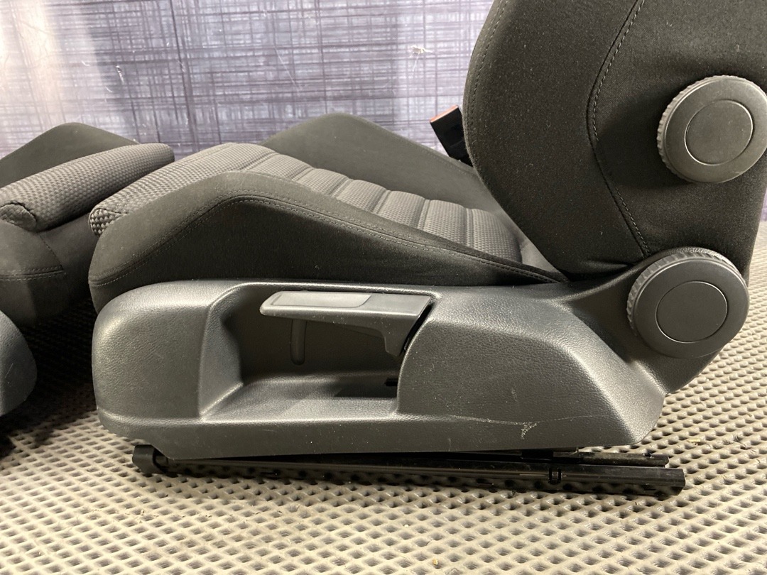 Комплект сидений, 34780 рублей, Красноярск