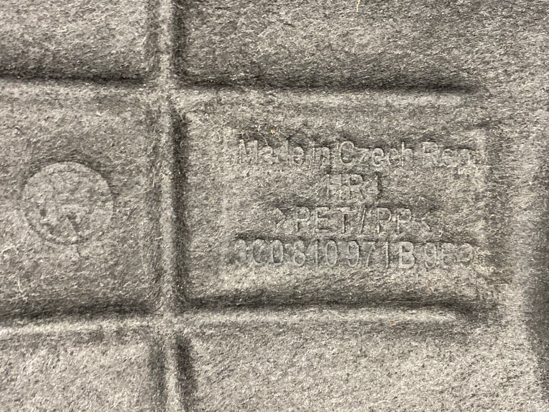 Подкрылок, 3160 рублей, Красноярск