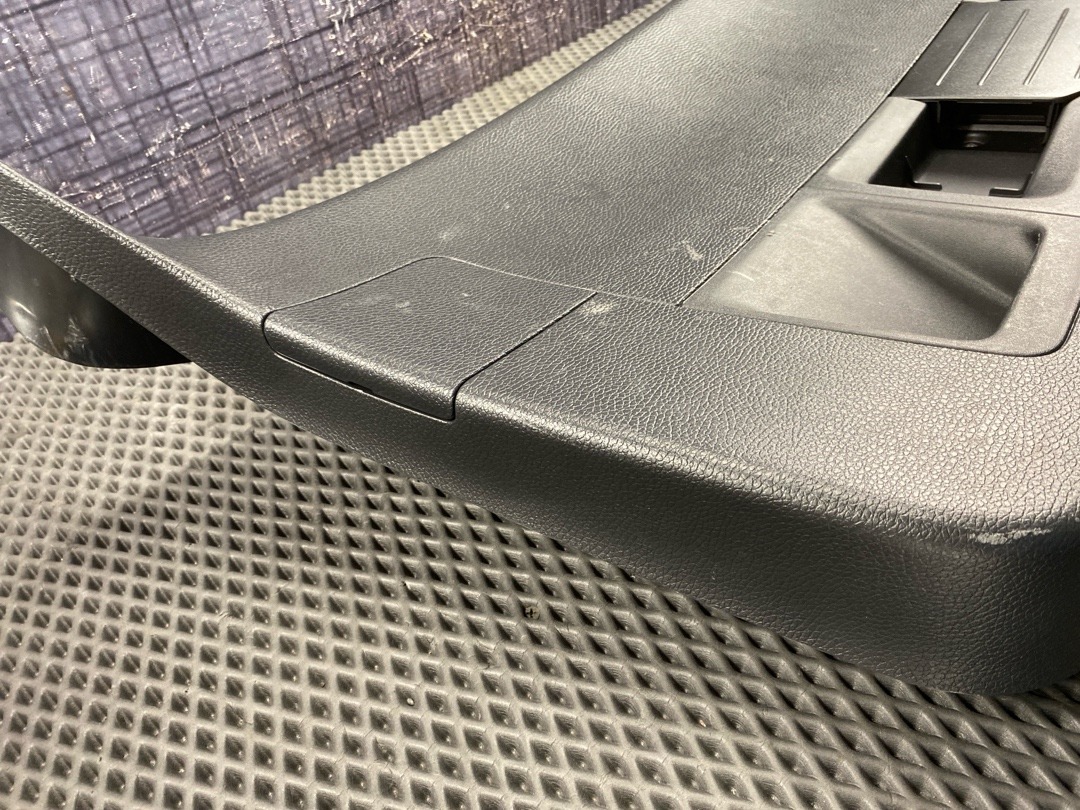 Обшивка крышки багажника, 1670 рублей, Красноярск