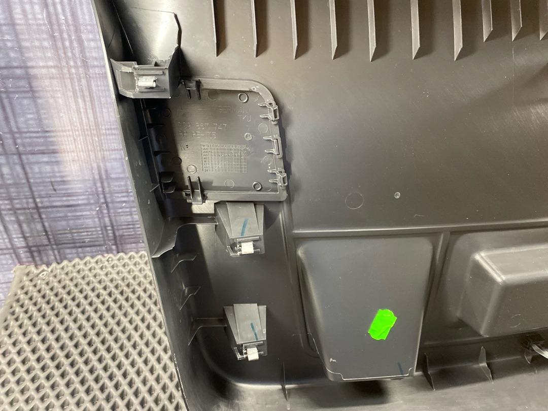 Обшивка крышки багажника, 1670 рублей, Красноярск