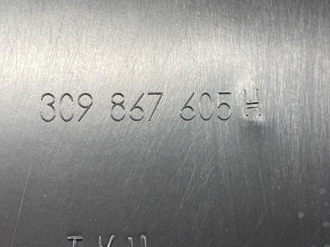 Обшивка крышки багажника, 1670 рублей, Красноярск