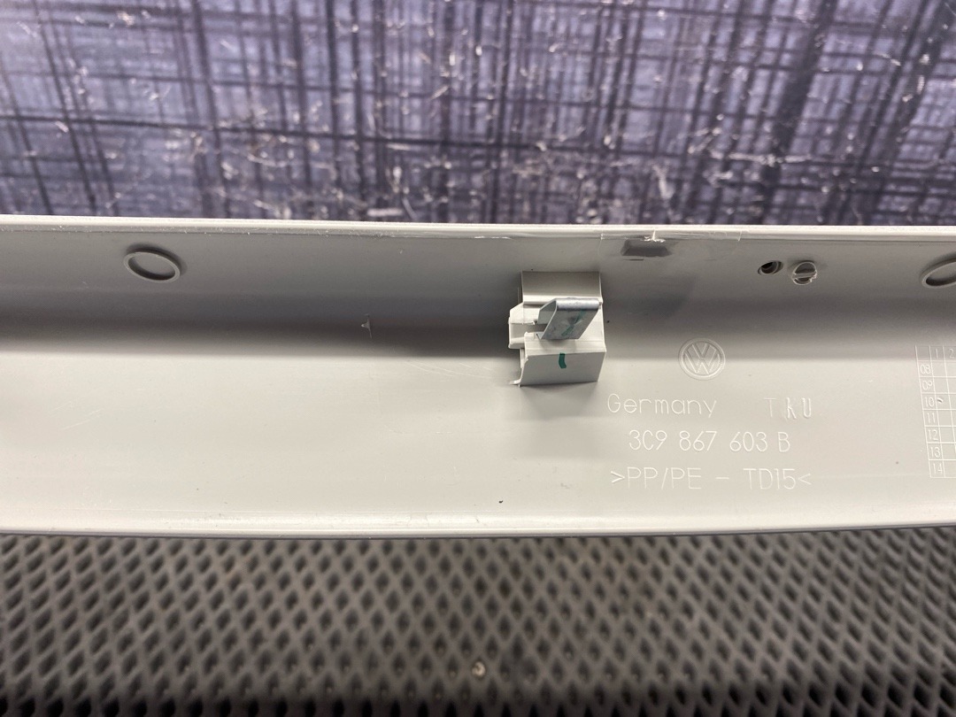 Обшивка крышки багажника, 670 рублей, Красноярск