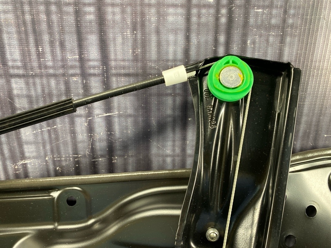 Стеклоподъемник, 2860 рублей, Красноярск