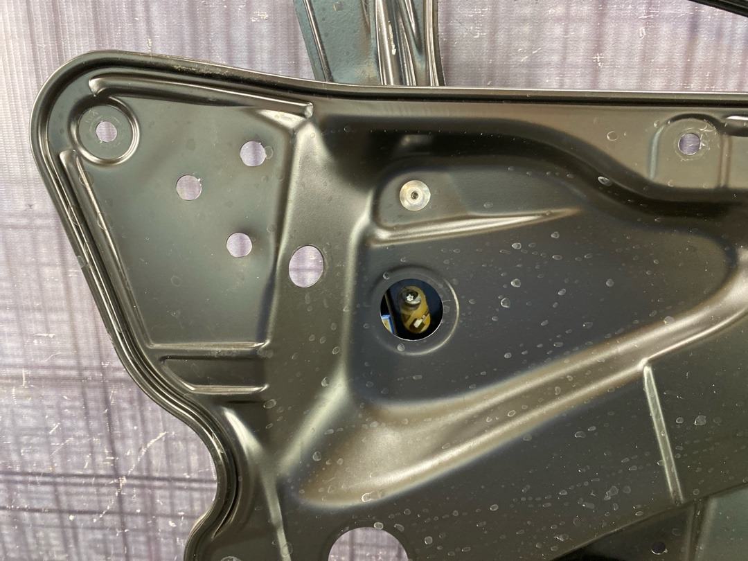 Стеклоподъемник, 2860 рублей, Красноярск