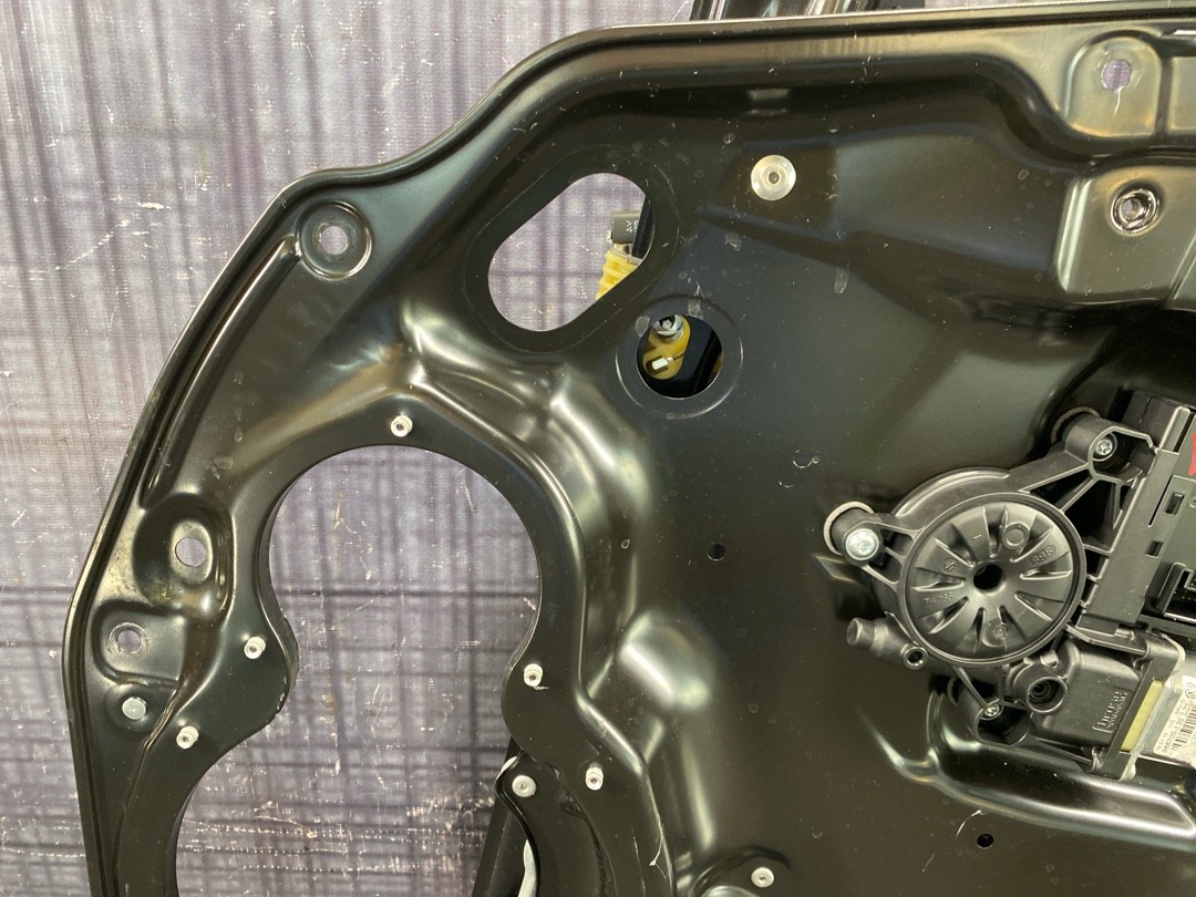 Стеклоподъемник, 2860 рублей, Красноярск