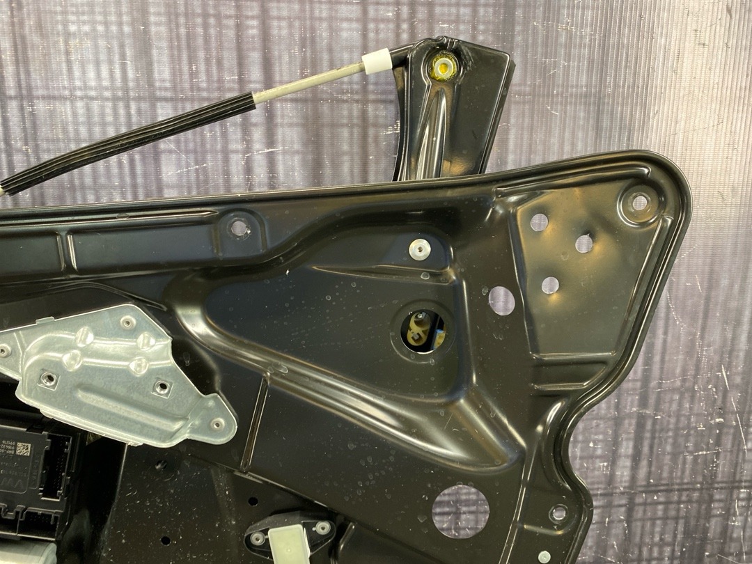 Стеклоподъемник, 2860 рублей, Красноярск