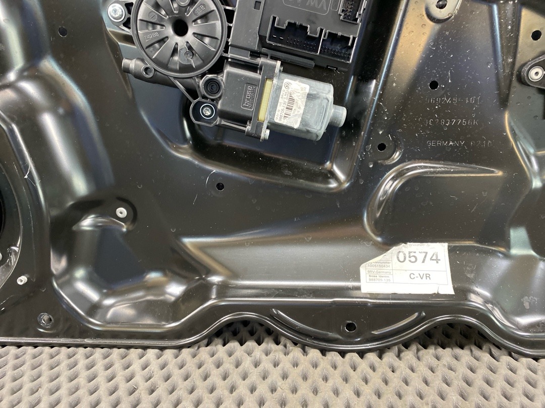 Стеклоподъемник, 2860 рублей, Красноярск