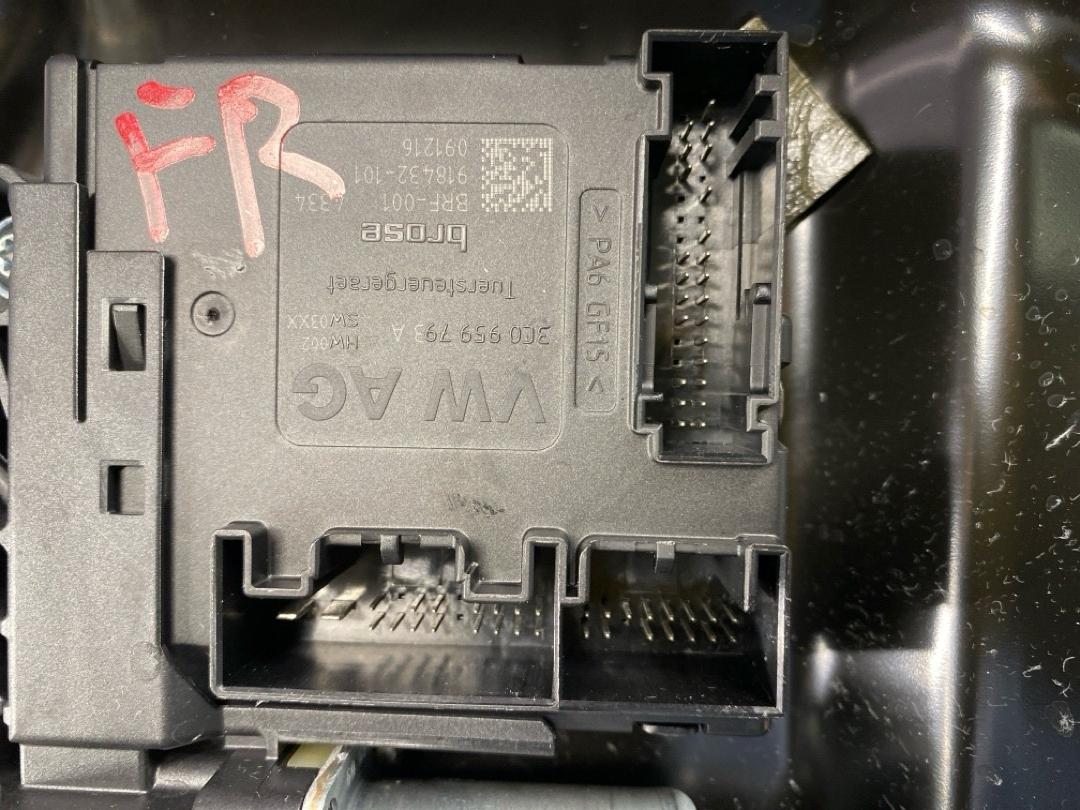 Стеклоподъемник, 2860 рублей, Красноярск