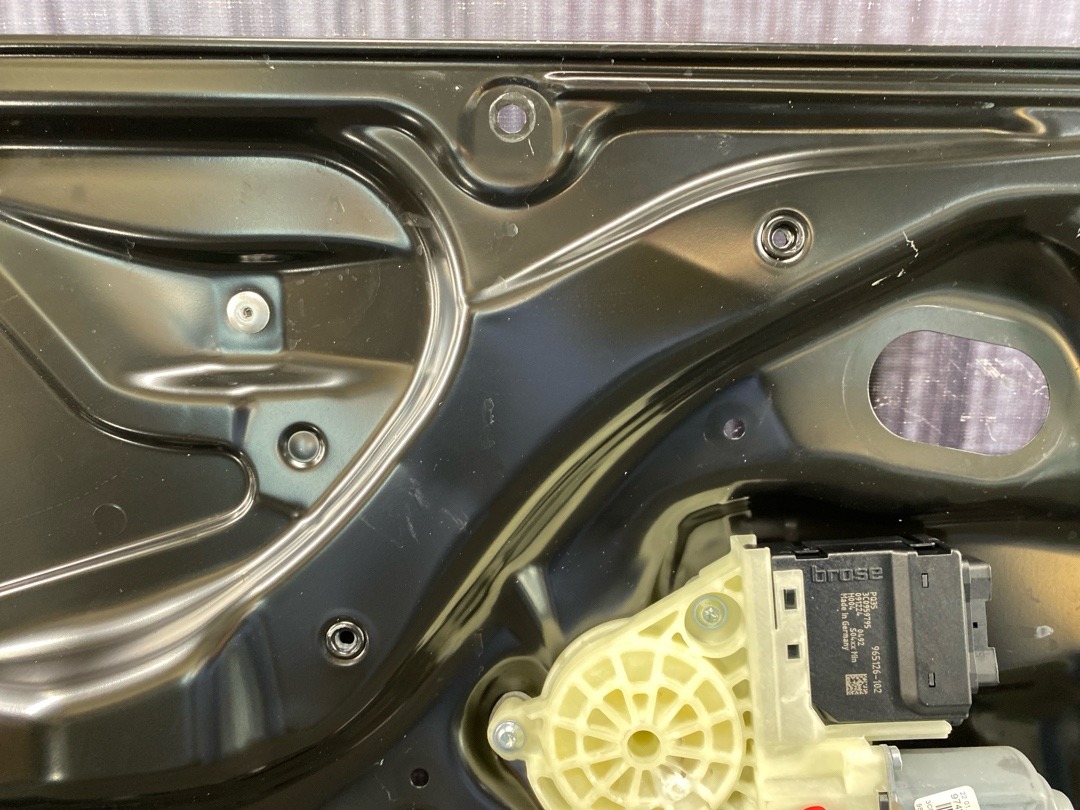 Стеклоподъемник, 1730 рублей, Красноярск