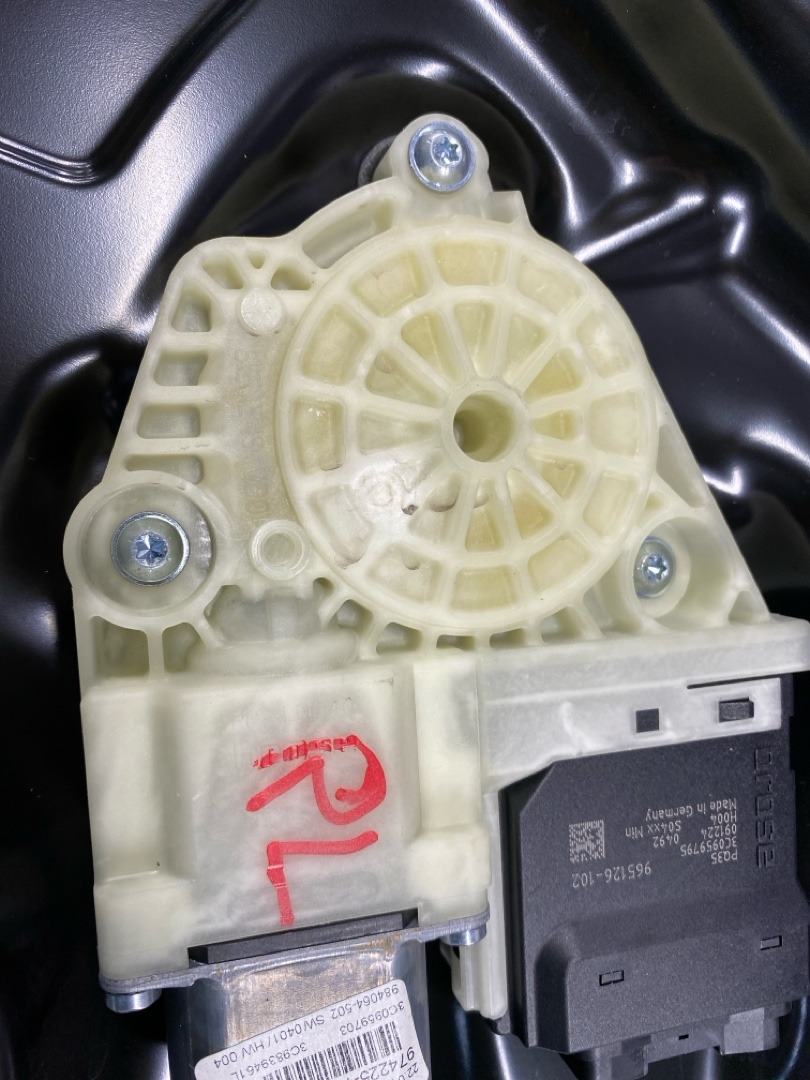 Стеклоподъемник, 1730 рублей, Красноярск