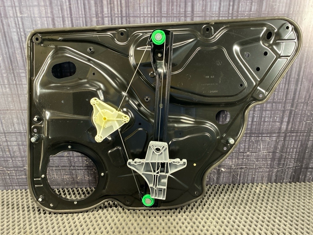 Стеклоподъемник, 1730 рублей, Красноярск