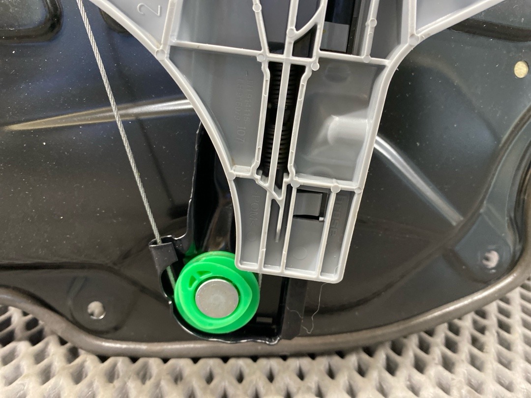 Стеклоподъемник, 1730 рублей, Красноярск