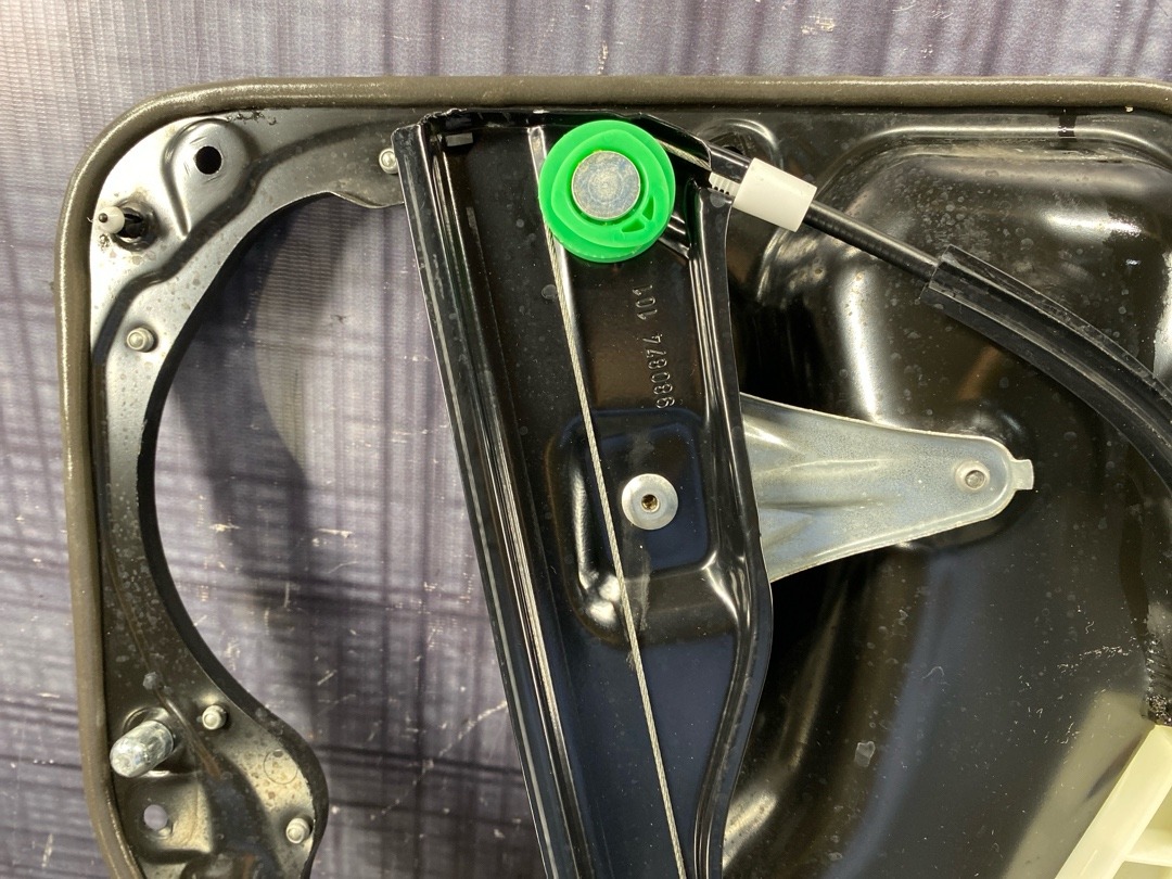 Стеклоподъемник, 2860 рублей, Красноярск