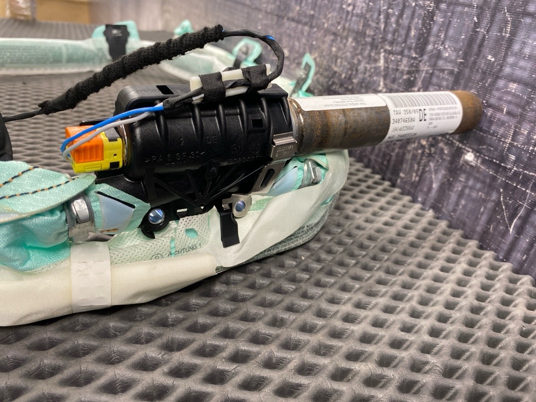 Подушка безопасности, 1460 рублей, Красноярск