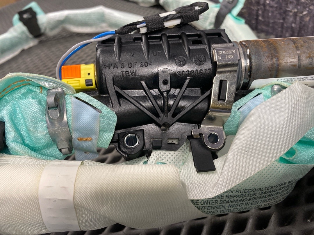 Подушка безопасности, 1460 рублей, Красноярск