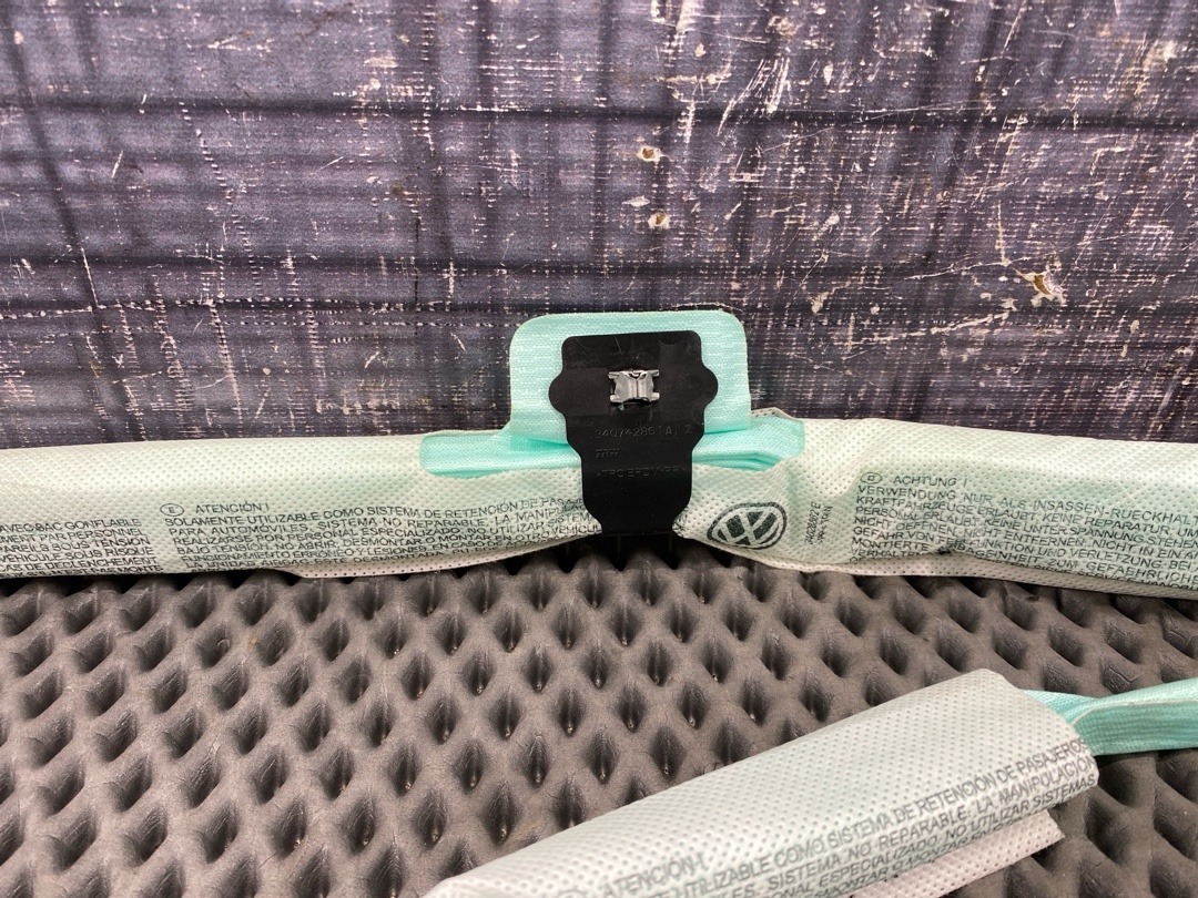 Подушка безопасности, 1460 рублей, Красноярск