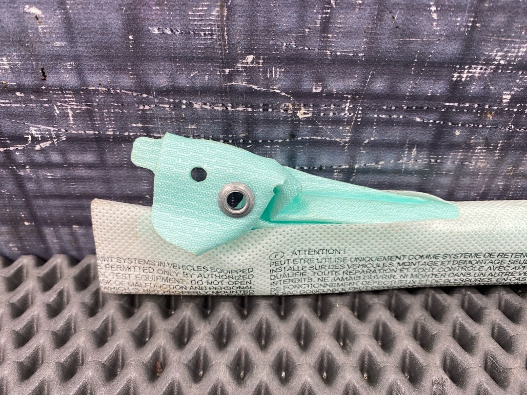 Подушка безопасности, 1460 рублей, Красноярск