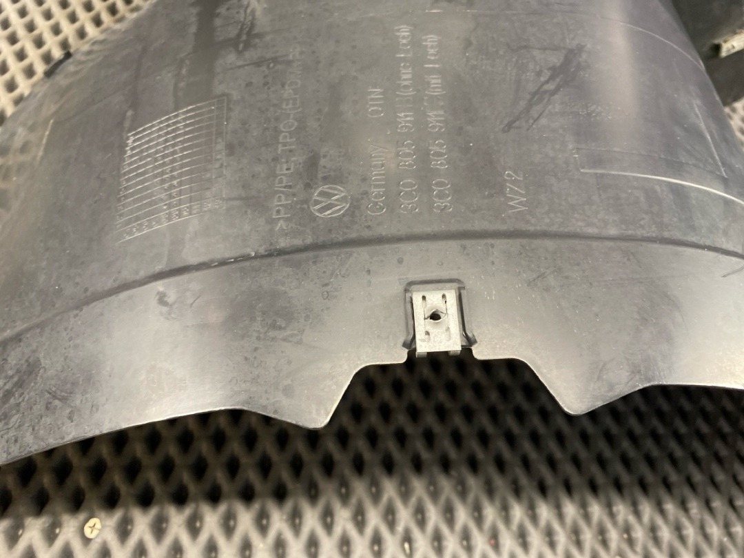 Подкрылок, 2520 рублей, Красноярск