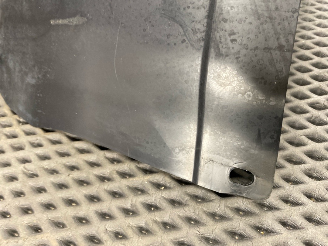 Подкрылок, 2520 рублей, Красноярск