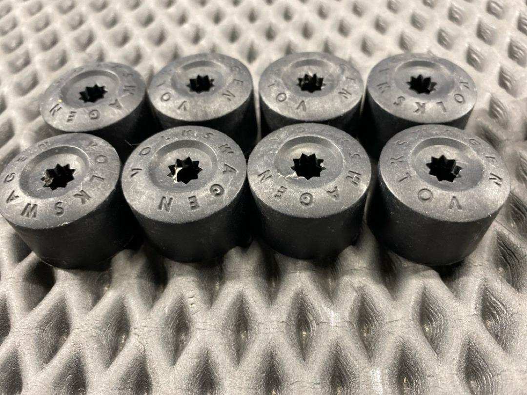 Комплект колесных болтов, 3210 рублей, Красноярск