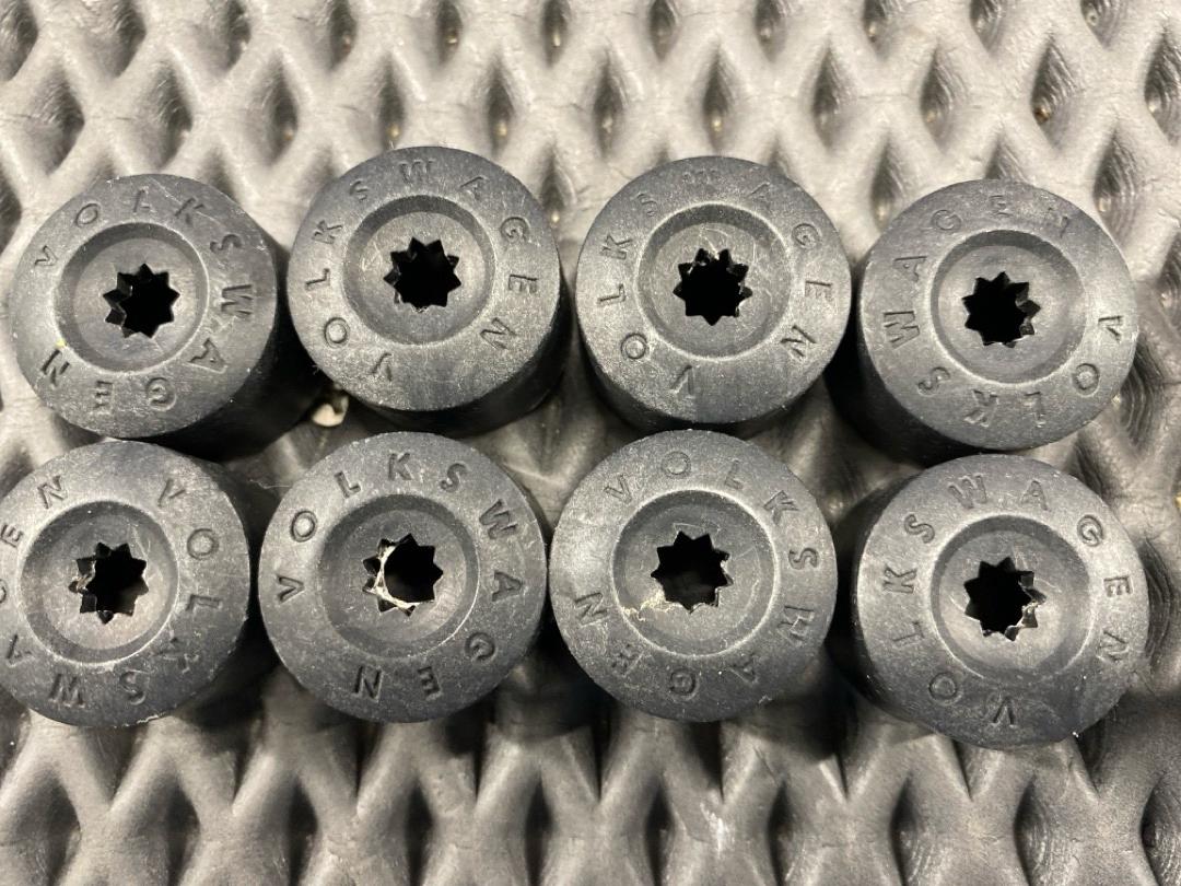 Комплект колесных болтов, 3210 рублей, Красноярск