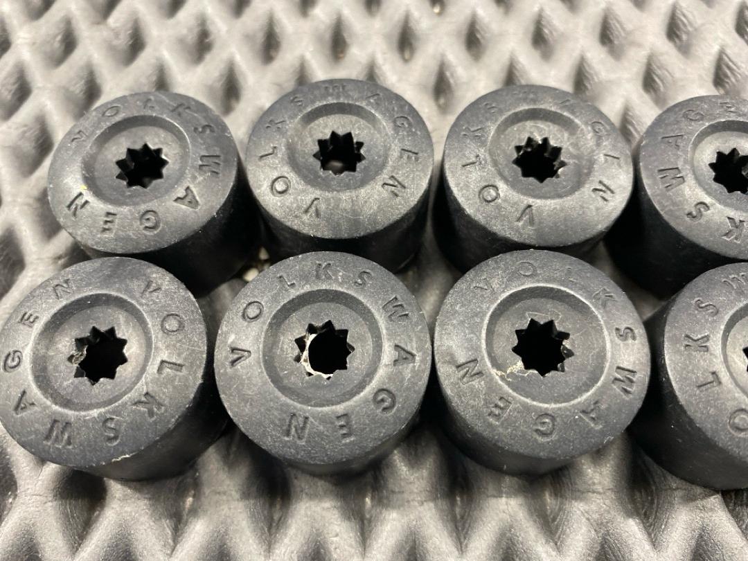 Комплект колесных болтов, 3210 рублей, Красноярск