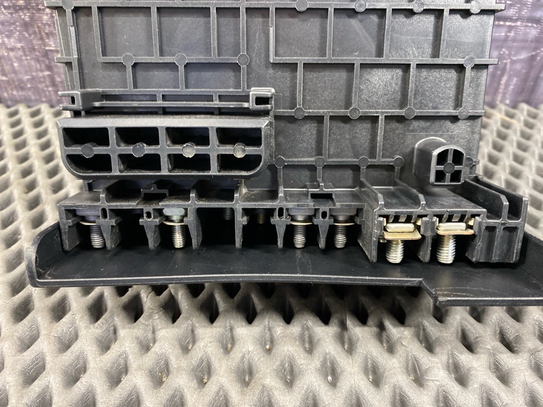 Блок предохранителей, 2710 рублей, Красноярск